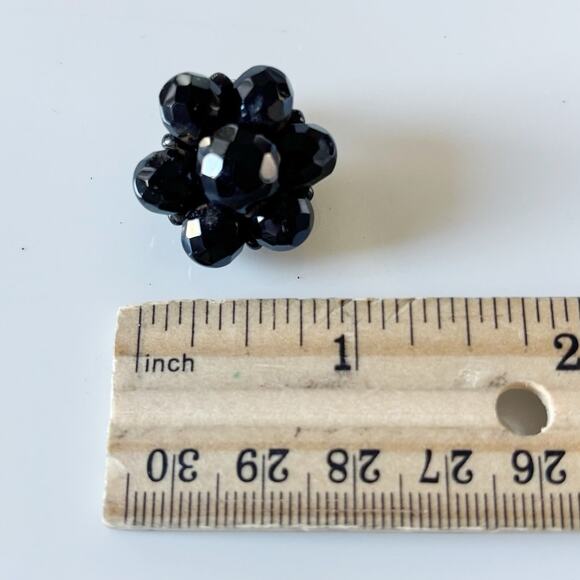 Vintage Black Beaded Cluster Clip-On Earrings - Picture 7 of 10